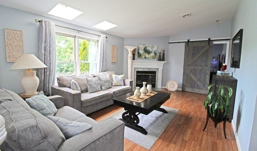 11 Linwood Ave, Andover, NJ 07801 - 3 Beds, 2 Bath