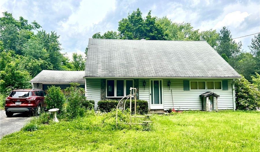 4234 Burkey Rd, Austintown, OH 44515 - 4 Beds, 1 Bath