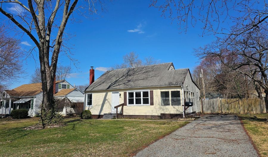 73 UPLAND Ave, Dover, DE 19901 - 3 Beds, 1 Bath
