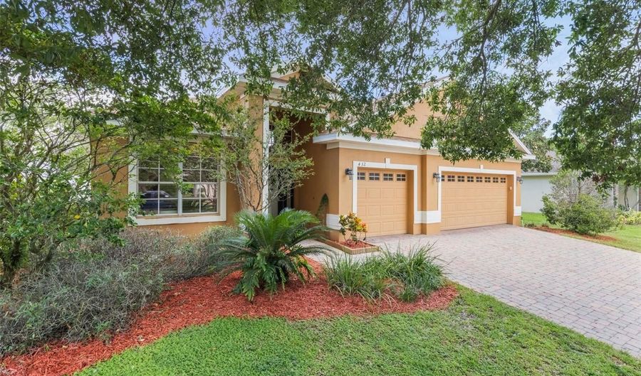 432 ALEXANDRIA PLACE Dr, Apopka, FL 32712 - 4 Beds, 3 Bath