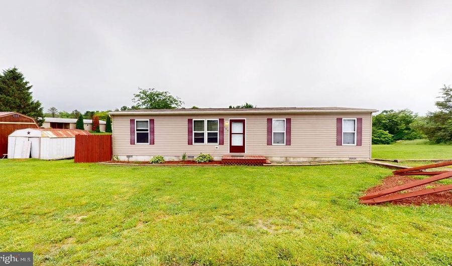 109 REEDS Dr, Augusta, WV 26704 - 3 Beds, 2 Bath