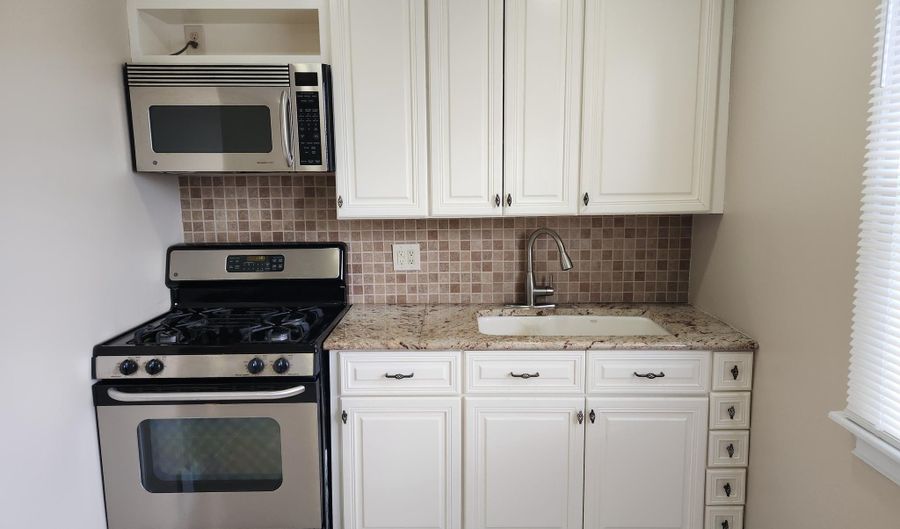3818 RIDGE Pike 2, Collegeville, PA 19426 - 2 Beds, 1 Bath