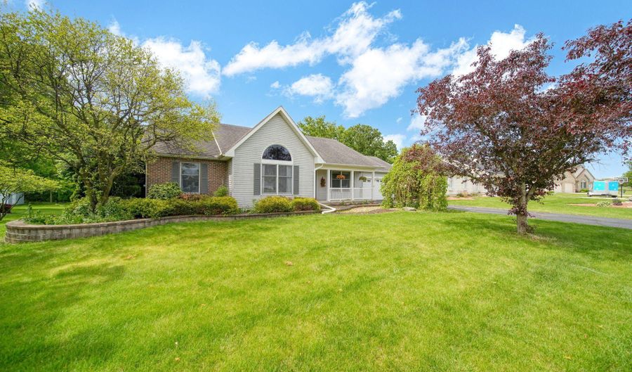 3395 Hartley Dr, Adrian, MI 49221 - 3 Beds, 3 Bath