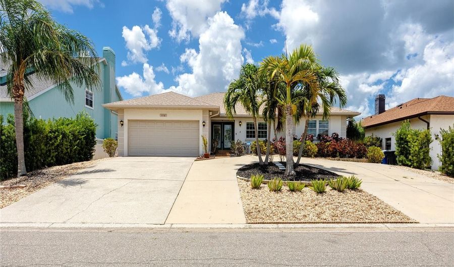 1116 KINGFISH Pl, Apollo Beach, FL 33572 - 3 Beds, 2 Bath