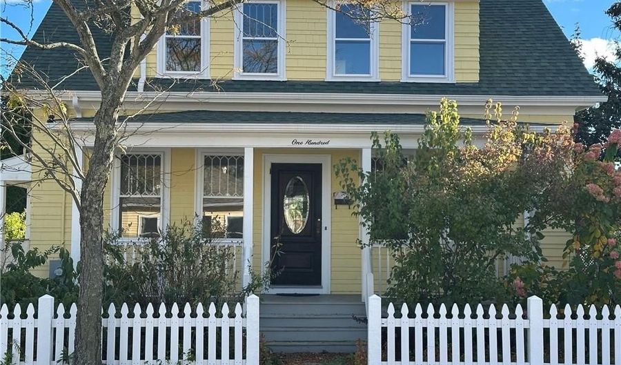 100 Maple Ave, Barrington, RI 02806 - 2 Beds, 2 Bath