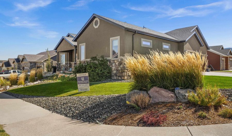 4371 Gramin Dr, Casper, WY 82609 - 5 Beds, 3 Bath