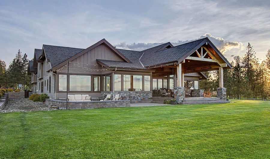 1881 Mill Rd, Anatone, WA 99401 - 4 Beds, 6 Bath