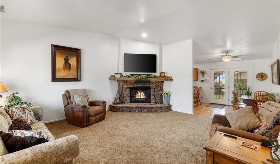 900 W Road 2 S, Chino Valley, AZ 86323 - 3 Beds, 2 Bath