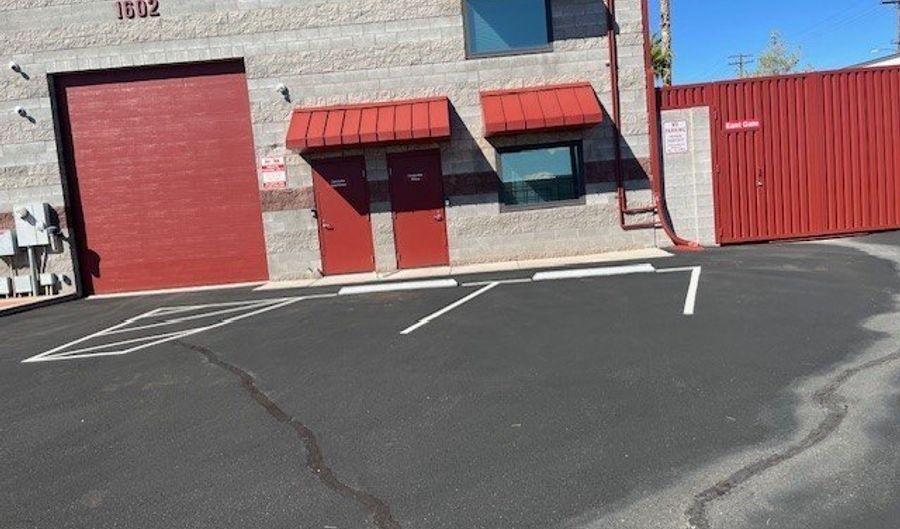 1602 Foothill Dr, Boulder City, NV 89005 - 2 Beds, 2 Bath