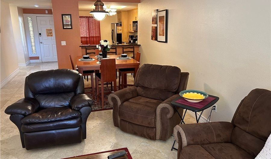 210 E Flamingo Rd 137, Las Vegas, NV 89169 - 2 Beds, 2 Bath