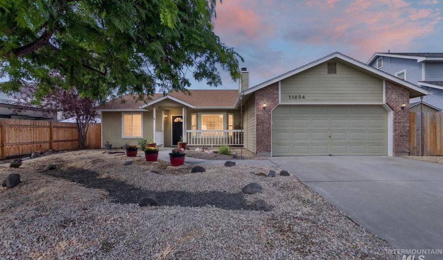 11854 W Silver City Ct, Boise, ID 83713 - 3 Beds, 2 Bath
