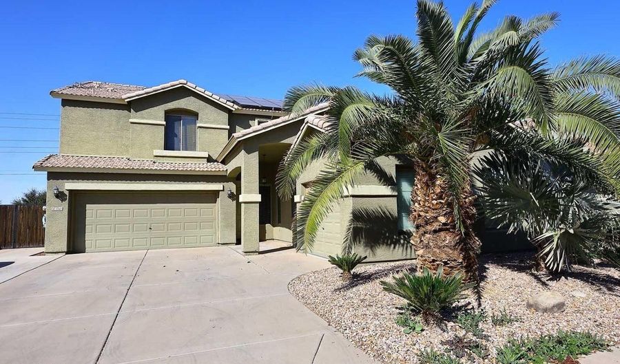 1765 N AGAVE St, Casa Grande, AZ 85122 - 5 Beds, 3 Bath