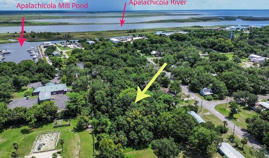 247 8th St, Apalachicola, FL 32320 - 0 Beds, 0 Bath