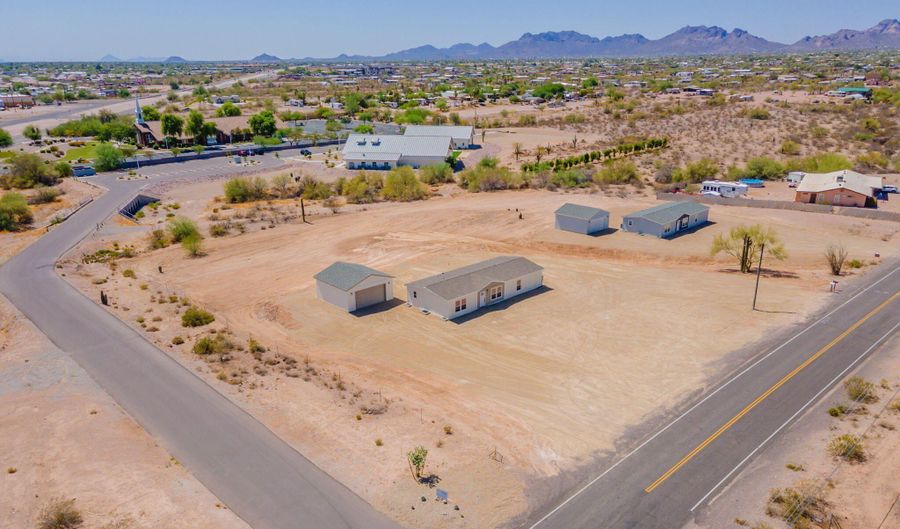 1978 S Starr Rd, Apache Junction, AZ 85119 - 4 Beds, 2 Bath