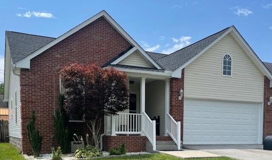 53 Meadow Trl, Barbourville, KY 40906 - 3 Beds, 2 Bath
