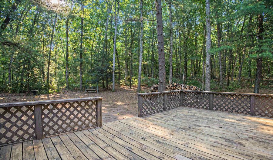 1735 39th St, Allegan, MI 49010 - 3 Beds, 2 Bath