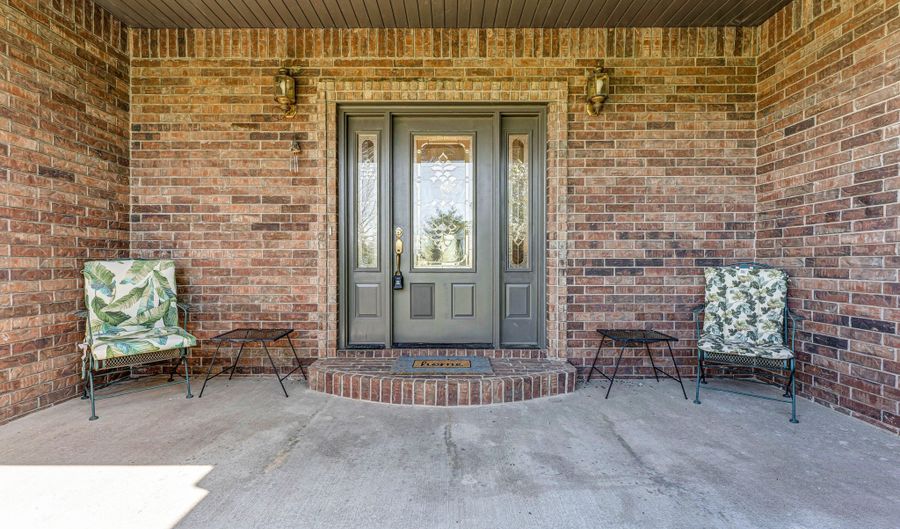 24370 Lawrence 2210, Aurora, MO 65605 - 3 Beds, 3 Bath