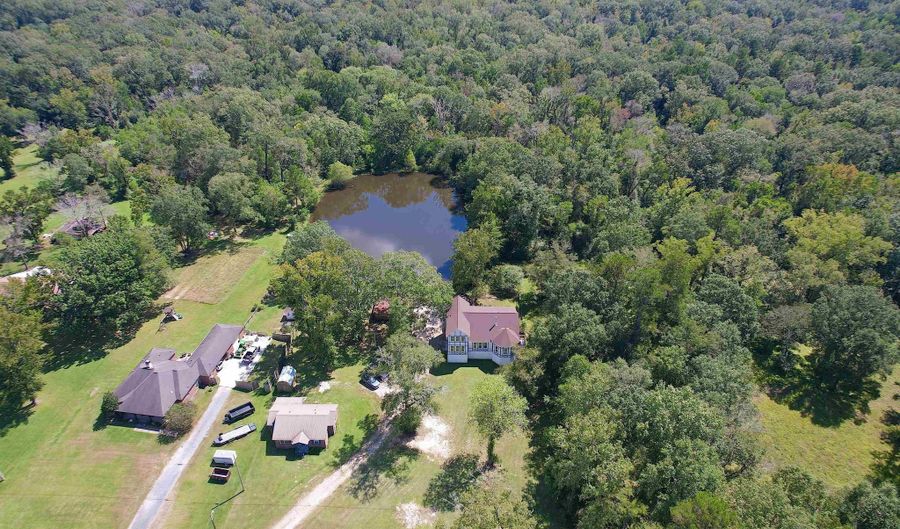 11072 Blackwater Rd, Baker, LA 70714 - 3 Beds, 2 Bath