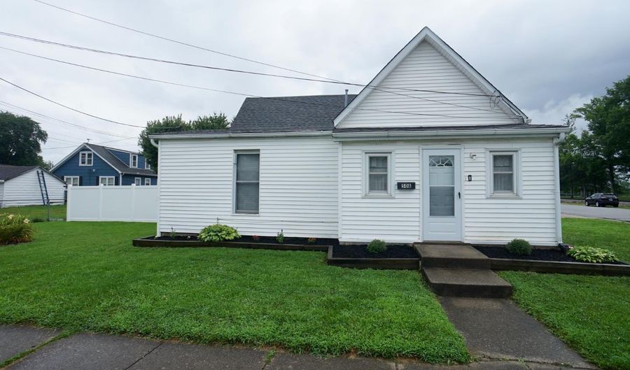 508 S Park Ave, Batesville, IN 47006 - 2 Beds, 1 Bath