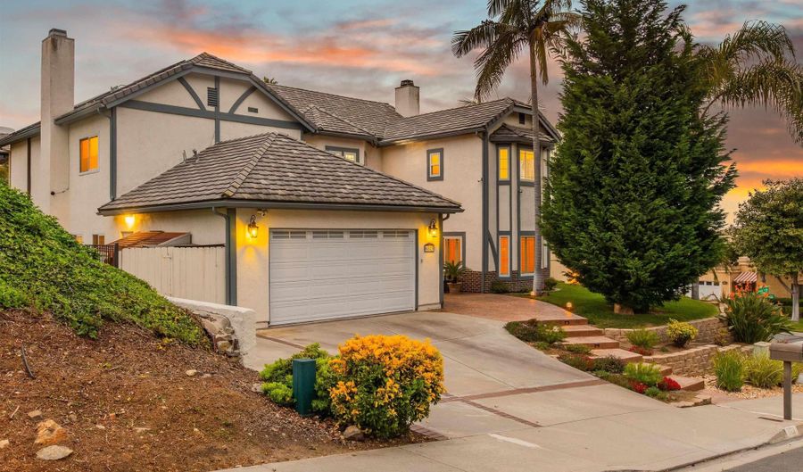 6823 Corintia St, Carlsbad, CA 92009 - 3 Beds, 4 Bath