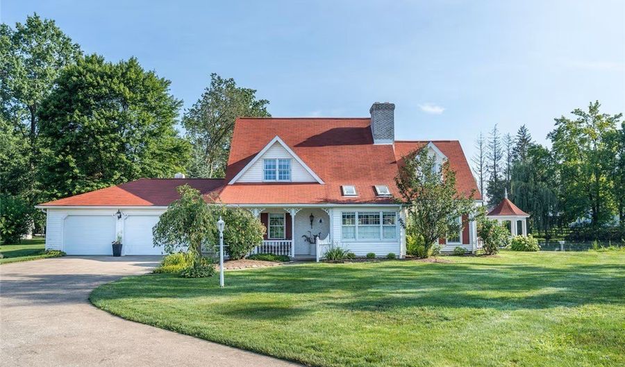 10736 Lautenschlager Rd, Apple Creek, OH 44606 - 4 Beds, 2 Bath
