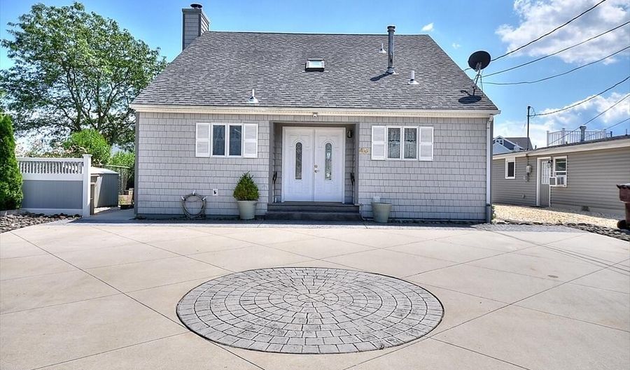 46 Amherst Dr, Bayville, NJ 08721 - 3 Beds, 2 Bath