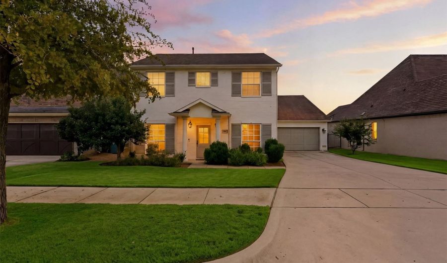 318 Blue Stem Ln, Aledo, TX 76008 - 4 Beds, 4 Bath