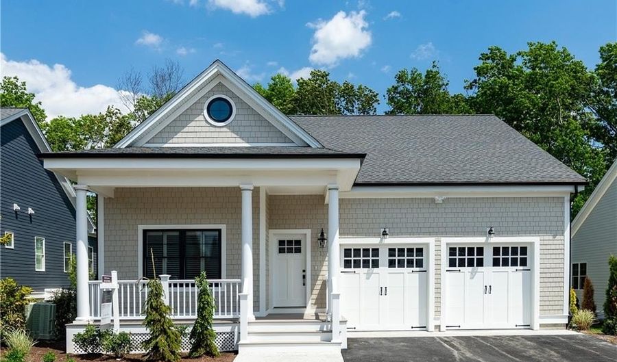 15 Hampton Rd 20, Coventry, RI 02816 - 3 Beds, 3 Bath