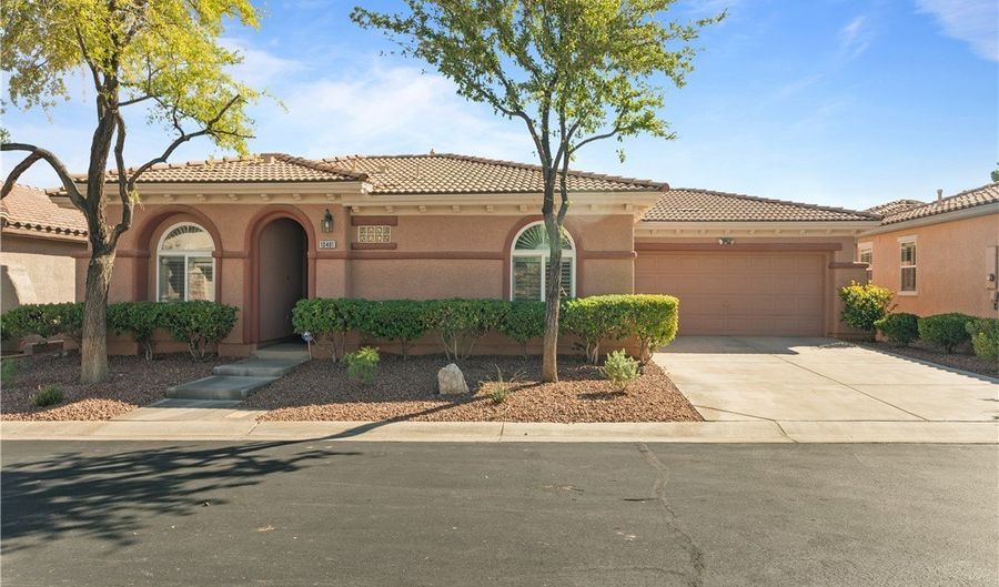 10481 Riverside Park Ave, Las Vegas, NV 89135 - 2 Beds, 2 Bath