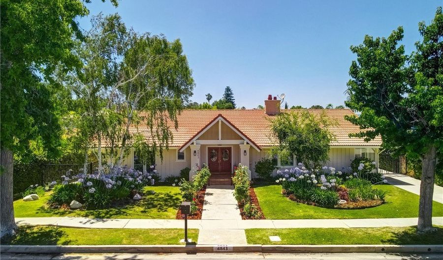 4843 Texhoma Ave, Encino, CA 91316 - 3 Beds, 4 Bath