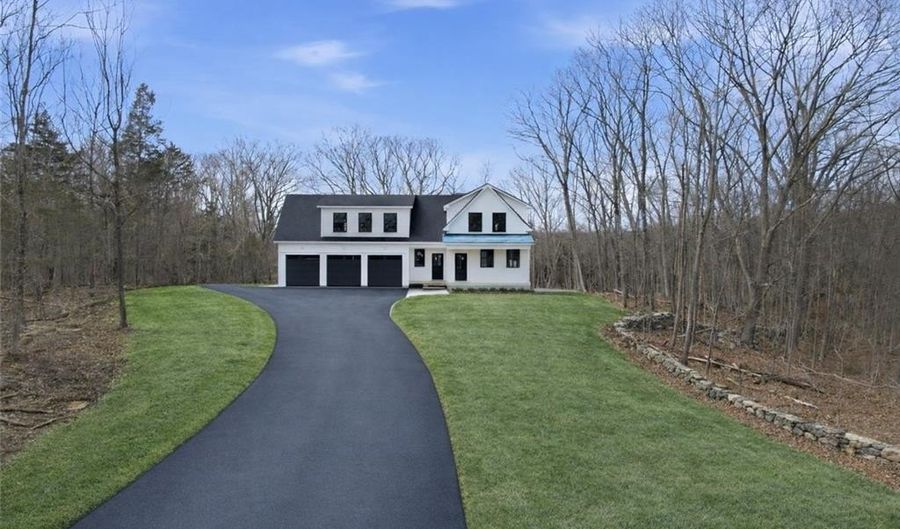 164 Scott Rd, Cumberland, RI 02864 - 4 Beds, 3 Bath