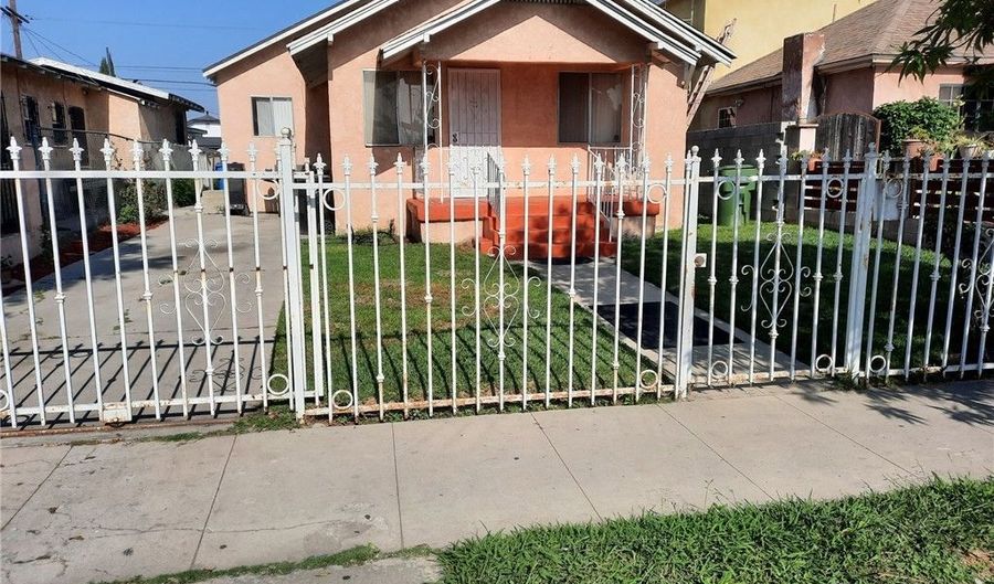 5739 2nd Ave, Los Angeles, CA 90043 - 3 Beds, 2 Bath