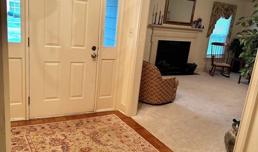 2450 Tuxedo Pl, Albany, GA 31707 - 2 Beds, 2 Bath