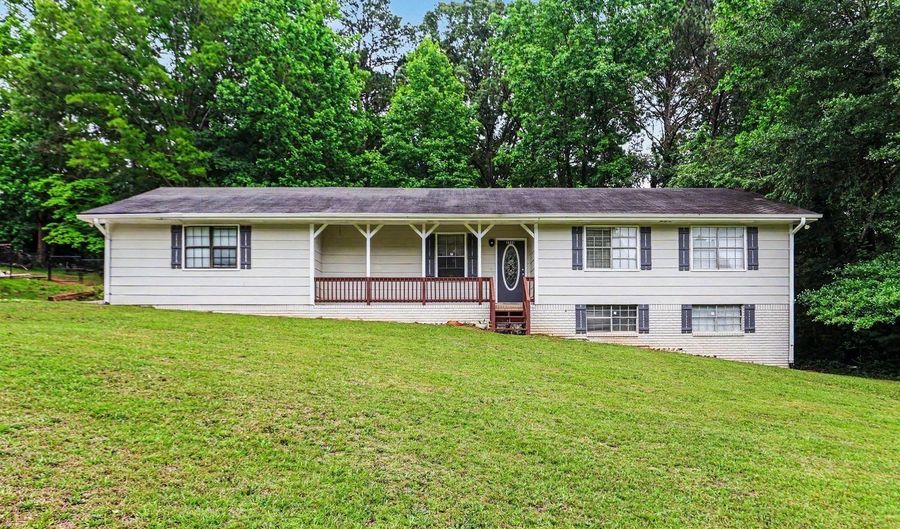 2353 Shire Ct, Austell, GA 30106 - 4 Beds, 3 Bath