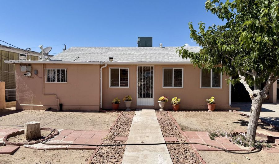 1109 Lincoln St, Anthony, NM 88021 - 3 Beds, 1 Bath