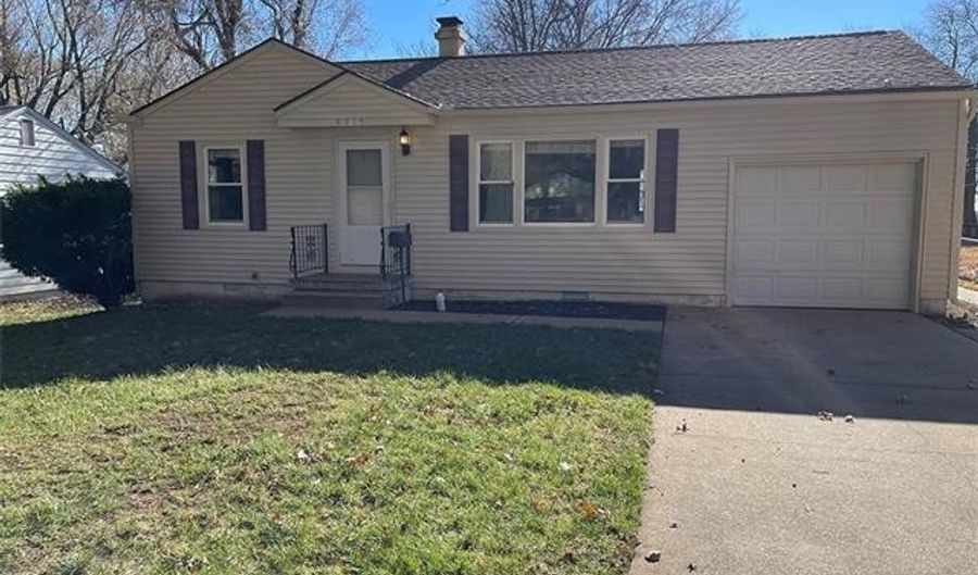 9015 E 75th St, Raytown, MO 64138 - 2 Beds, 1 Bath