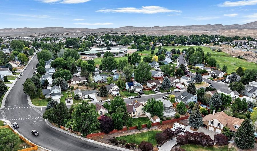 2312 Sierra Dr, Elko, NV 89801 - 4 Beds, 3 Bath