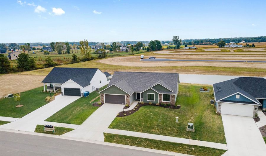 3428 Beowulf Run, Auburn, IN 46706 - 3 Beds, 2 Bath