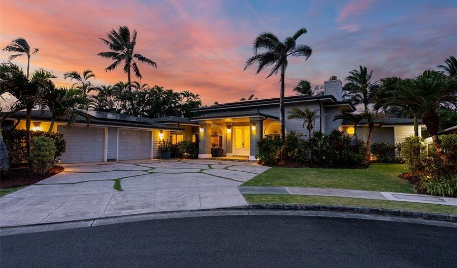 145 Kaimoani Way, Kailua, HI 96734 - 3 Beds, 3 Bath