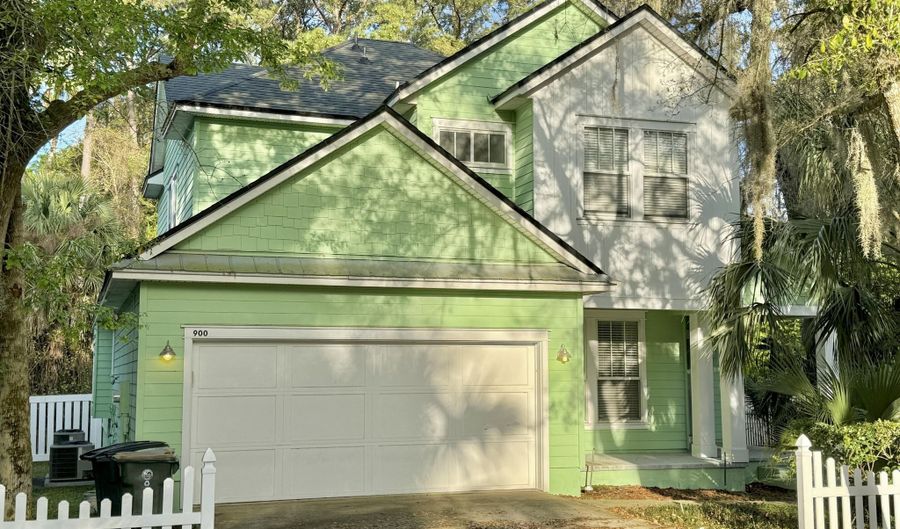 900 PARADISE Ln, Atlantic Beach, FL 32233 - 4 Beds, 3 Bath