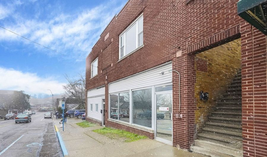 72 W Un, Athens, OH 45701 - 0 Beds, 0 Bath