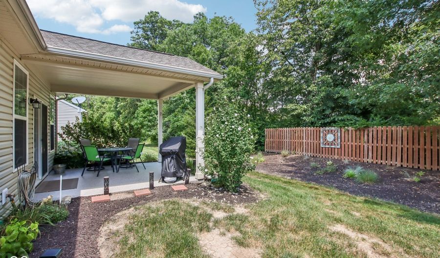 425 Dylan Dr, Avon, IN 46123 - 2 Beds, 2 Bath