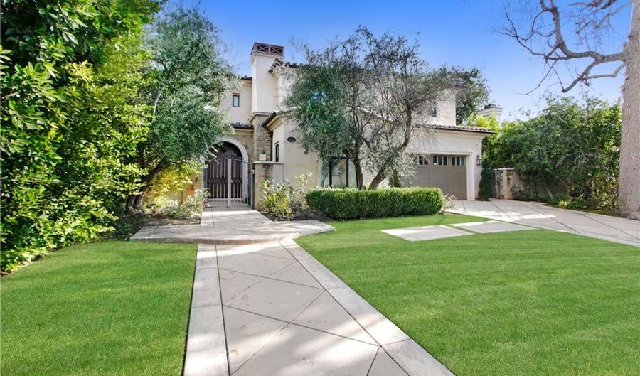 400 Santa Rosa Rd, Arcadia, CA 91007 - 4 Beds, 5 Bath