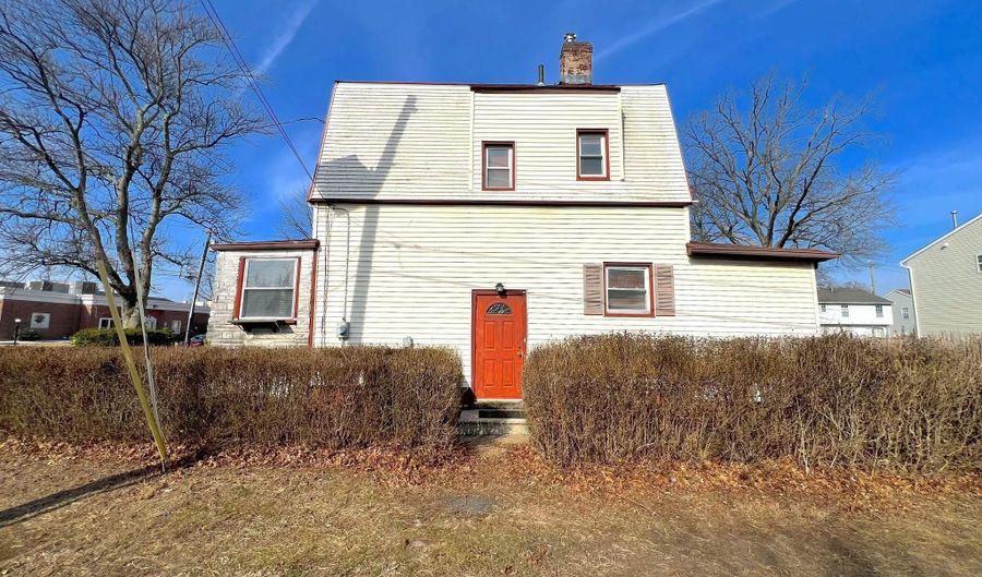 101 Morrisey Ave, Avenel, NJ 07001 - 3 Beds, 1 Bath