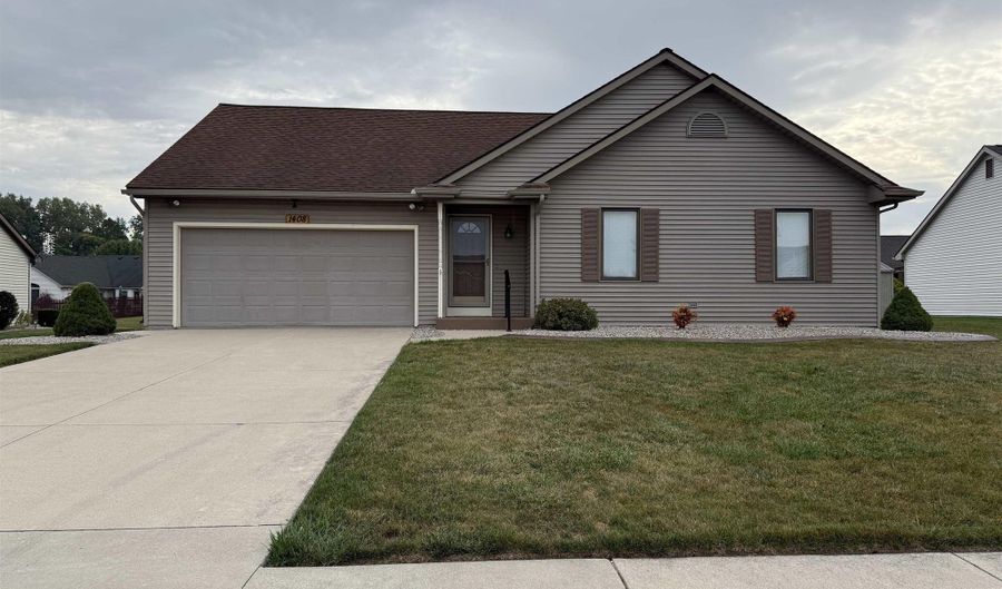 1408 Duesenberg Dr, Auburn, IN 46706 - 3 Beds, 2 Bath