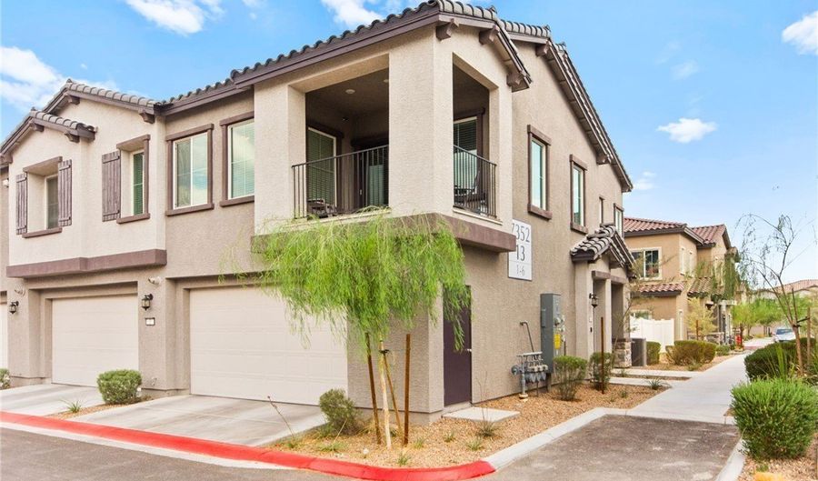 7352 N Decatur Blvd 1, Las Vegas, NV 89131 - 2 Beds, 3 Bath