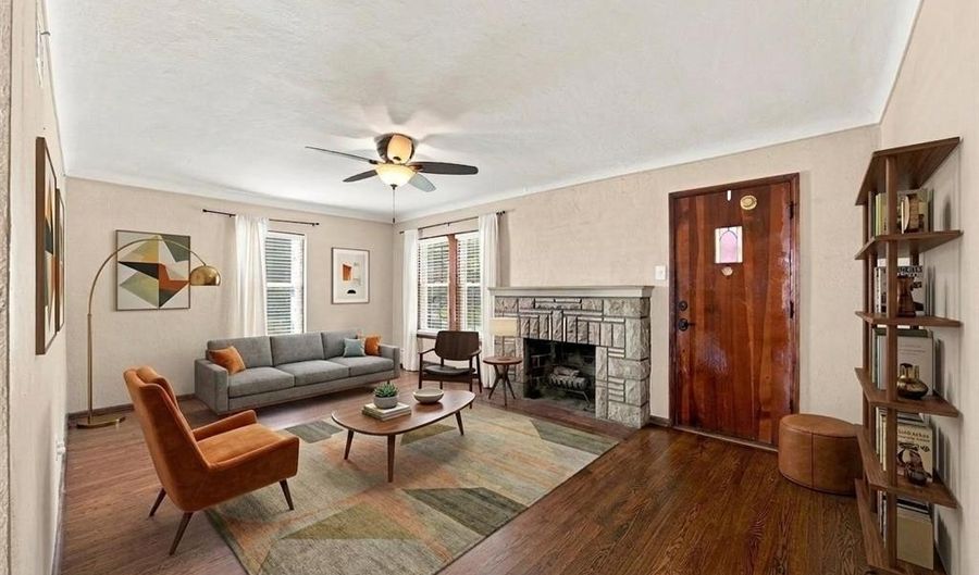 9131 Lucia Dr, Affton, MO 63123 - 2 Beds, 2 Bath