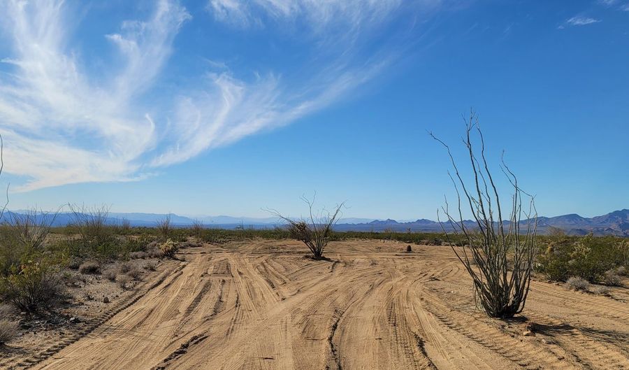 Lot 198 S Cholla / Cortaro Rd, Yucca, AZ 86438 - 0 Beds, 0 Bath