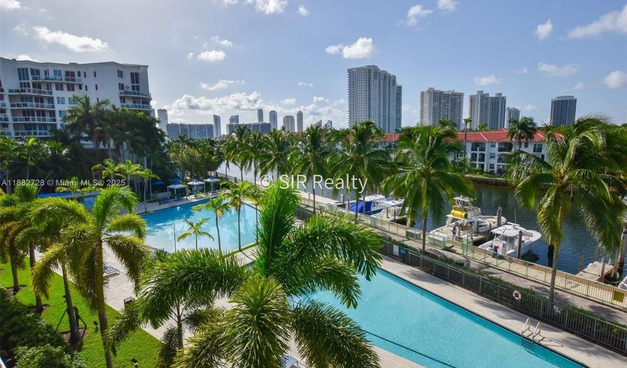 2950 NE 188th St 336, Aventura, FL 33180 - 2 Beds, 3 Bath