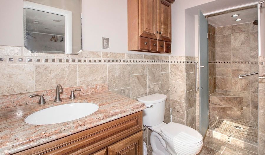 570 N Harrisburg Ave, Atlantic City, NJ 08401 - 4 Beds, 2 Bath
